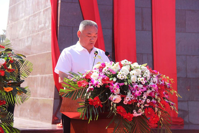 全国最高毛主席铜像揭幕